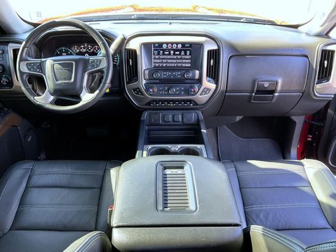 Used 2018 GMC Sierra 1500 Denali w/ Denali Ultimate Package image 12