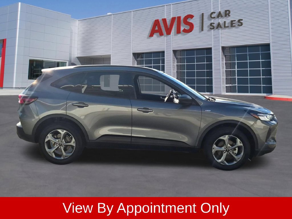 Used 2025 Ford Escape ST-Line AWD/4WD image 5