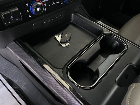 Used 2024 Chevrolet Silverado 2500 ZR2 w/ ZR2 Bison Edition image 36