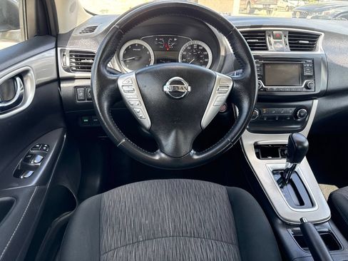 Used 2015 Nissan Sentra SV FWD image 15
