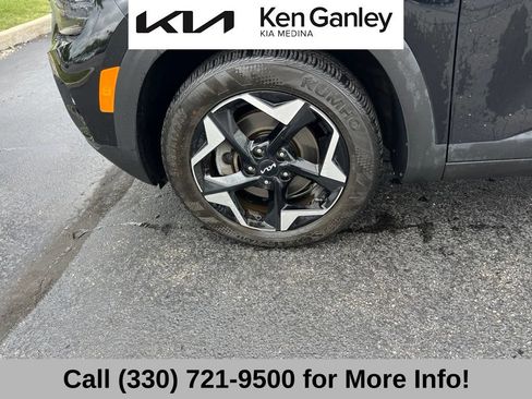Certified 2024 Kia Seltos EX AWD/4WD image 17
