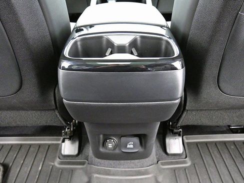 Used 2024 Kia Telluride SX Prestige AWD/4WD image 19