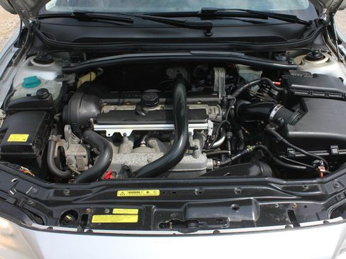Used 2006 Volvo S60 2.5T FWD image 44