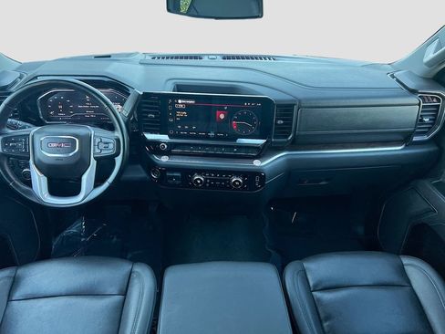 Used 2025 GMC Sierra 1500 SLT image 22