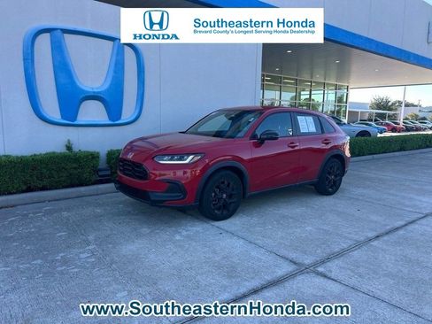 Used 2025 Honda HR-V Sport image 1