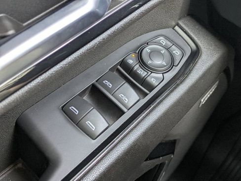 Used 2024 GMC Sierra 2500 AT4 w/ Technology Package AWD/4WD image 25