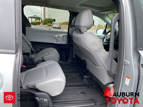 Certified 2025 Toyota Sienna XLE AWD/4WD image 18