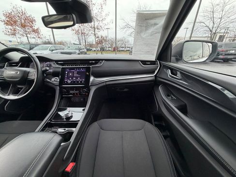 Certified 2021 Jeep Grand Cherokee L Laredo w/ Luxury Tech Group I image 20