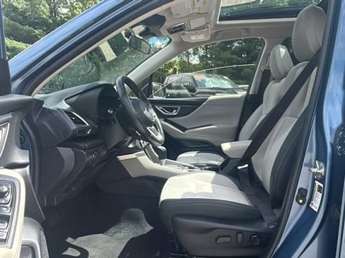 Certified 2023 Subaru Forester Premium AWD/4WD image 40