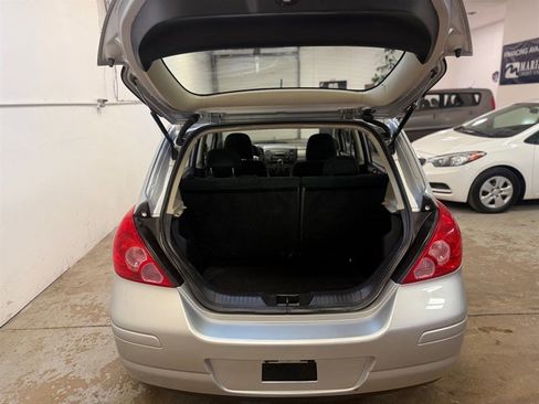 Used 2010 Nissan Versa 1.8 S w/ PWR Plus Pkg FWD image 8