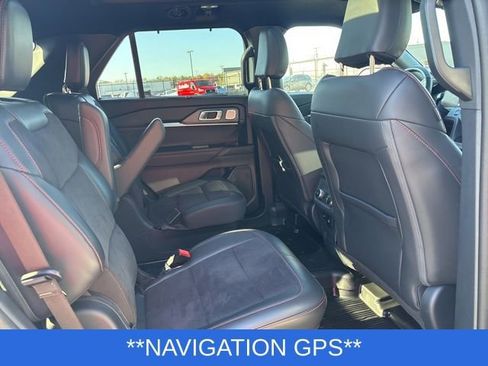 Certified 2025 Ford Explorer ST image 13