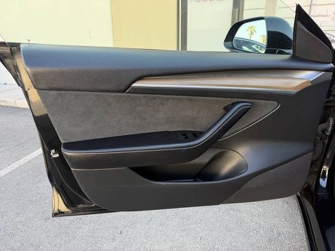 Used 2023 Tesla Model 3 Standard Range RWD image 19