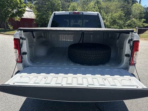 Used 2022 RAM 1500 Big Horn RWD image 16