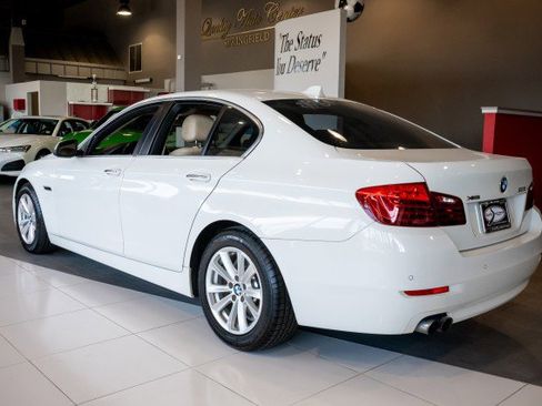 Used 2015 BMW 528i xDrive Sedan AWD/4WD image 7