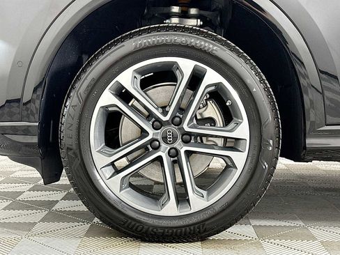 New 2025 Audi Q5 Premium image 29