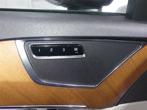 Used 2018 Volvo XC90 T6 Inscription w/ Convenience Package AWD/4WD image 20