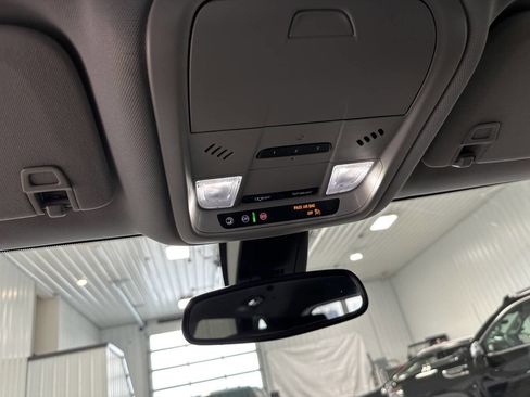 Used 2024 Chevrolet Blazer LT w/ Convenience Package image 9