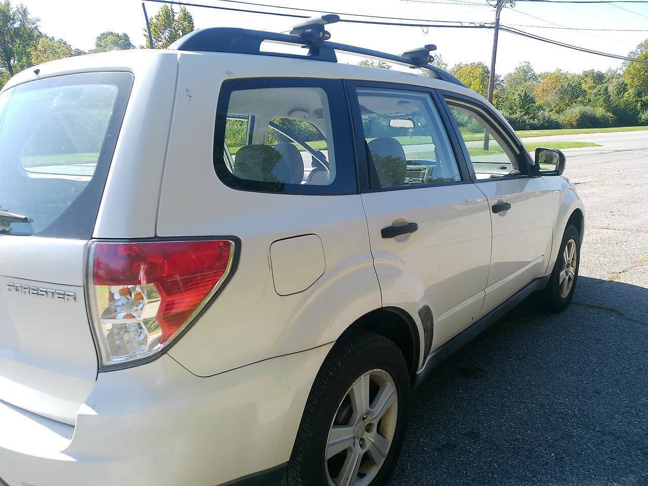 Used 2010 Subaru Forester 2.5X AWD/4WD image 7