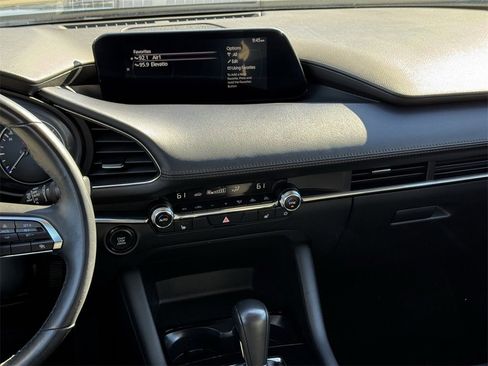 Used 2024 MAZDA MAZDA3 s image 18
