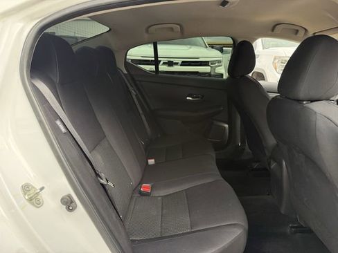 Used 2020 Nissan Sentra S FWD image 29
