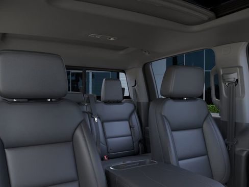 New 2026 GMC Sierra 1500 Elevation image 24