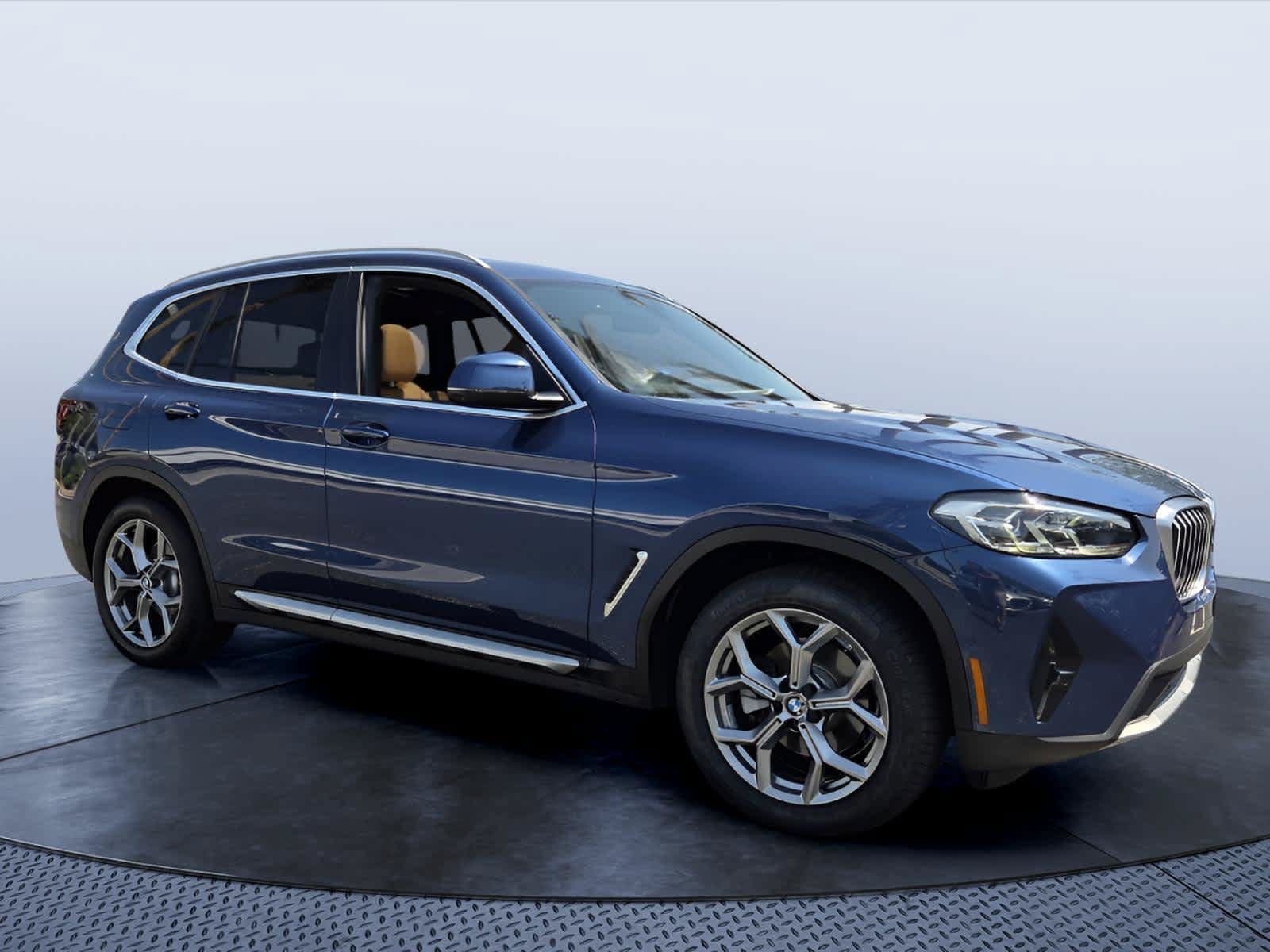 Used 2023 BMW X3 xDrive30i w/ Premium Package AWD/4WD image 1