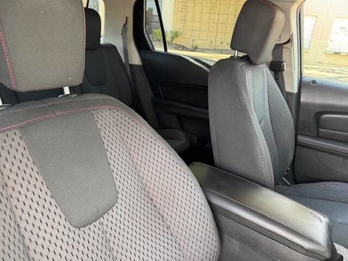 Used 2013 GMC Terrain SLE image 26