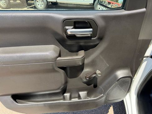 Used 2020 Chevrolet Silverado 1500 W/T RWD image 13