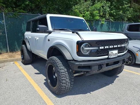Used 2022 Ford Bronco Wildtrak AWD/4WD image 4
