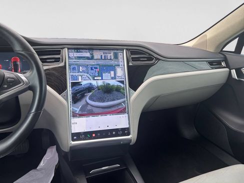 Used 2016 Tesla Model S 60D AWD/4WD image 6