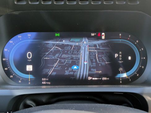 Used 2025 Volvo XC90 B6 Plus image 22