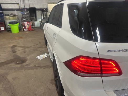 Used 2016 Mercedes-Benz GLE 63 AMG S image 2