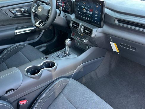 New 2025 Ford Mustang Coupe image 12