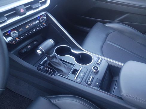 Used 2024 Kia K5 GT-Line w/ GT-Line Premium Package image 11