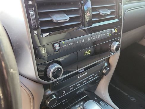 Used 2022 Lexus GX 460 Premium image 18