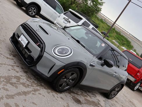 Used 2022 MINI Cooper S image 2