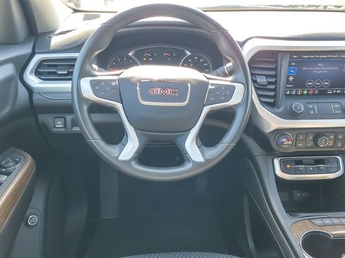 Certified 2023 GMC Acadia SLE w/ Driver Convenience Package AWD/4WD image 10