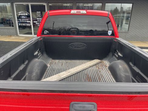 Used 2011 Ford F150 XLT w/ XLT Convenience Pkg image 6