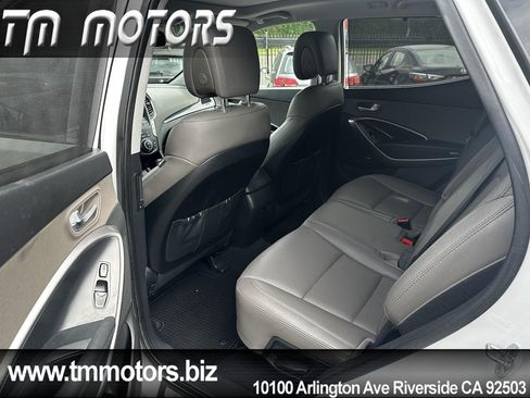 Used 2015 Hyundai Santa Fe Sport 2.0T w/ Option Group 05 FWD image 19