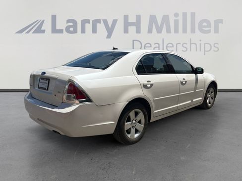 Used 2009 Ford Fusion SE FWD image 5