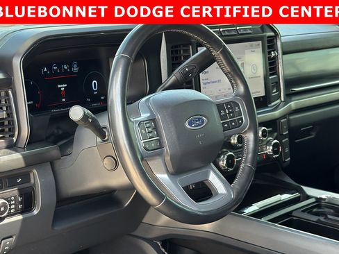 Used 2023 Ford F250 Lariat w/ Lariat Ultimate Package AWD/4WD image 13