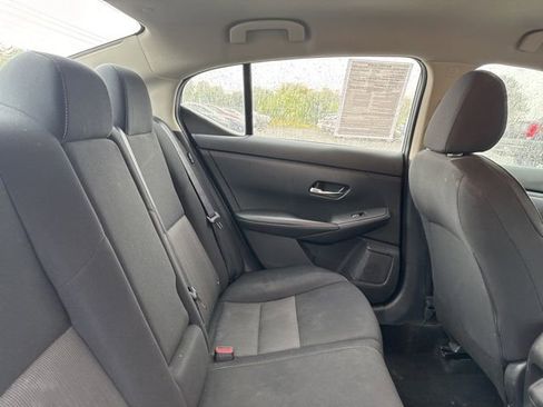 Used 2022 Nissan Sentra SV image 13