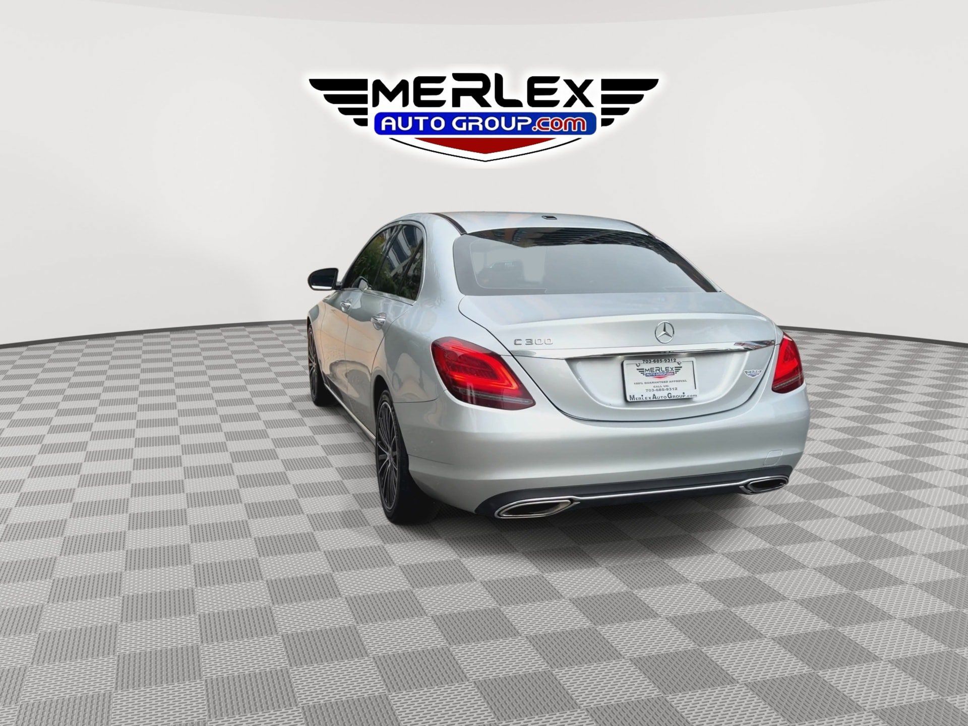 Used 2020 Mercedes-Benz C 300 Sedan w/ Premium Package image 7
