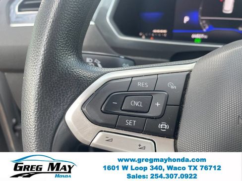 Used 2022 Volkswagen Tiguan S FWD image 16