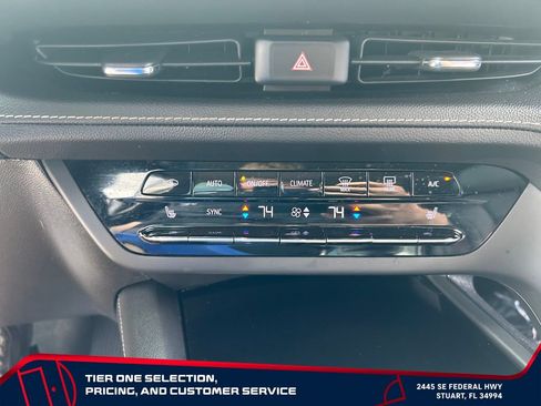Used 2022 Buick Envision Essence w/ Technology Package I FWD image 23