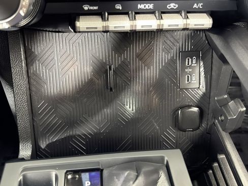 Used 2025 Toyota Tacoma SR5 RWD image 17