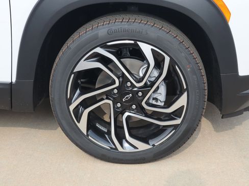New 2026 Chevrolet TrailBlazer RS w/ Convenience Package FWD image 20