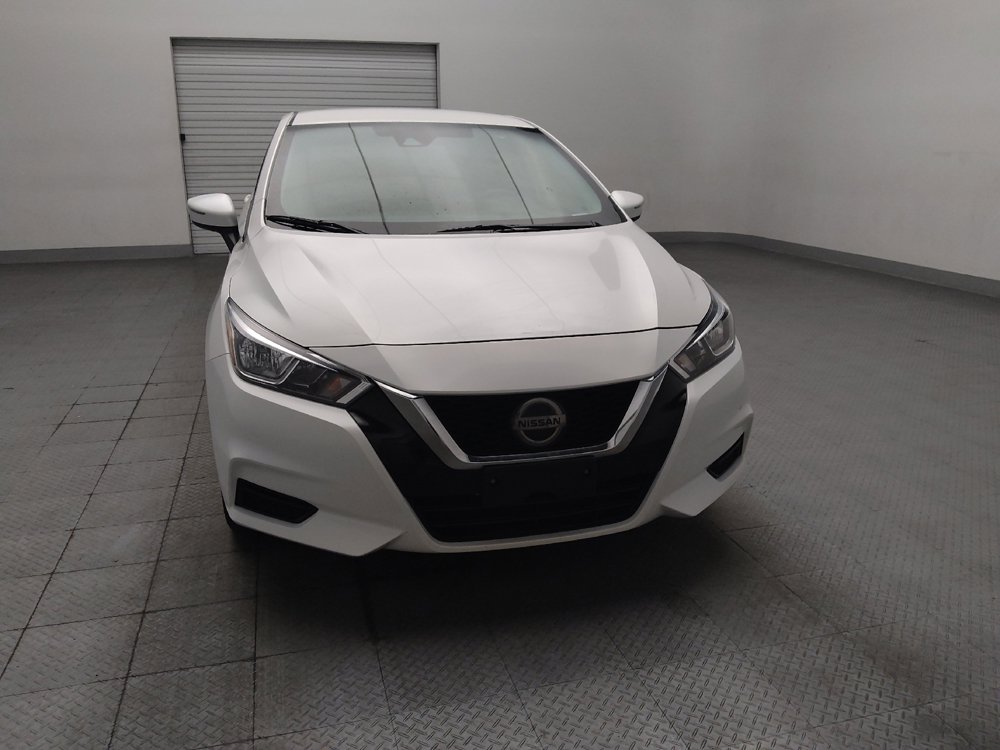 Used 2021 Nissan Versa SV FWD image 14