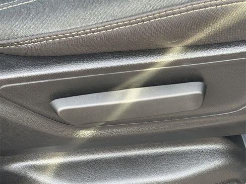 Used 2025 RAM 1500 Big Horn image 32