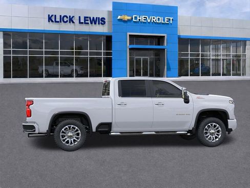 New 2026 Chevrolet Silverado 2500 LT AWD/4WD image 5